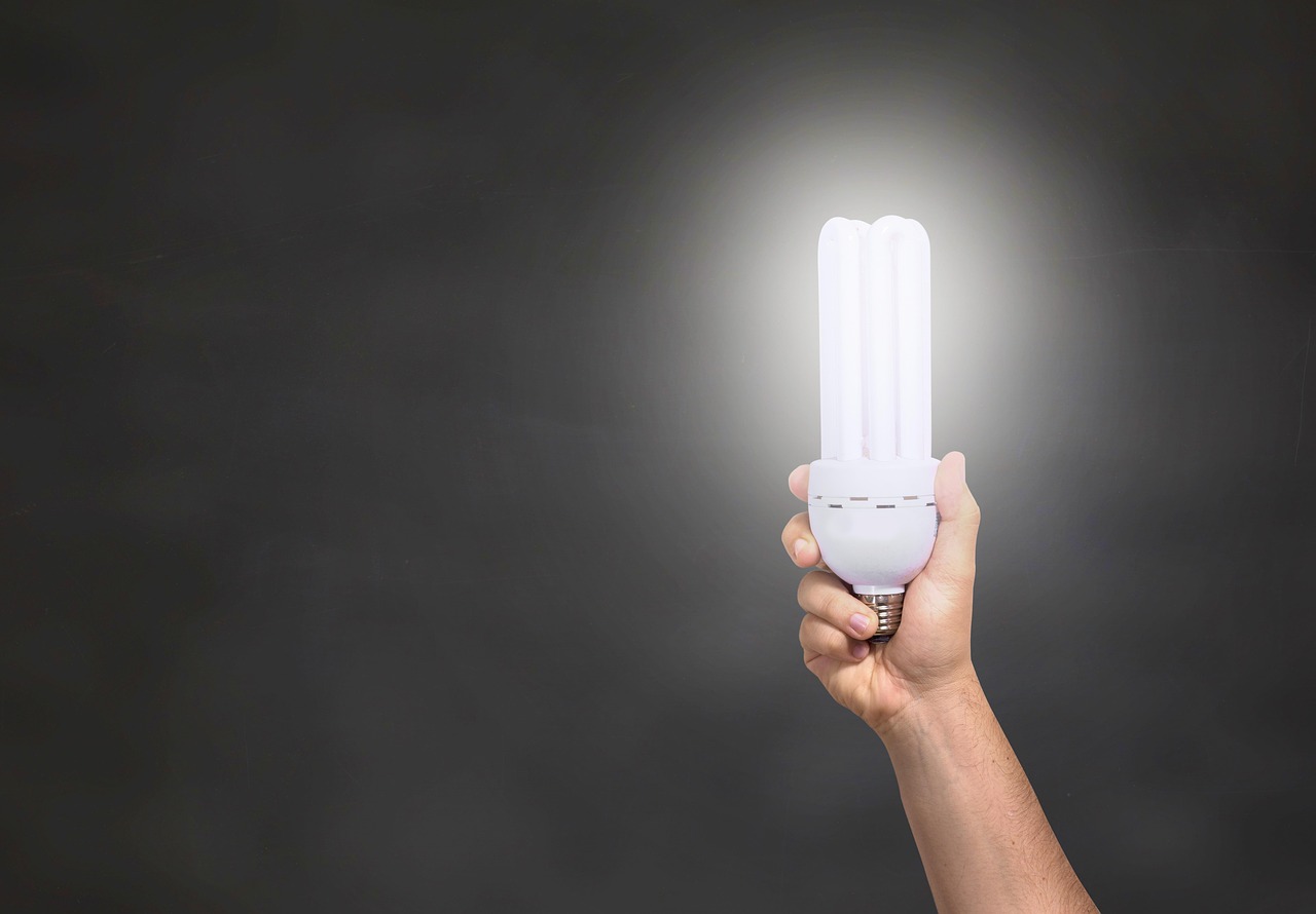 Zonnige keuken met energiezuinige ledlampen. Zonnige keuken met energiezuinige ledlampen.