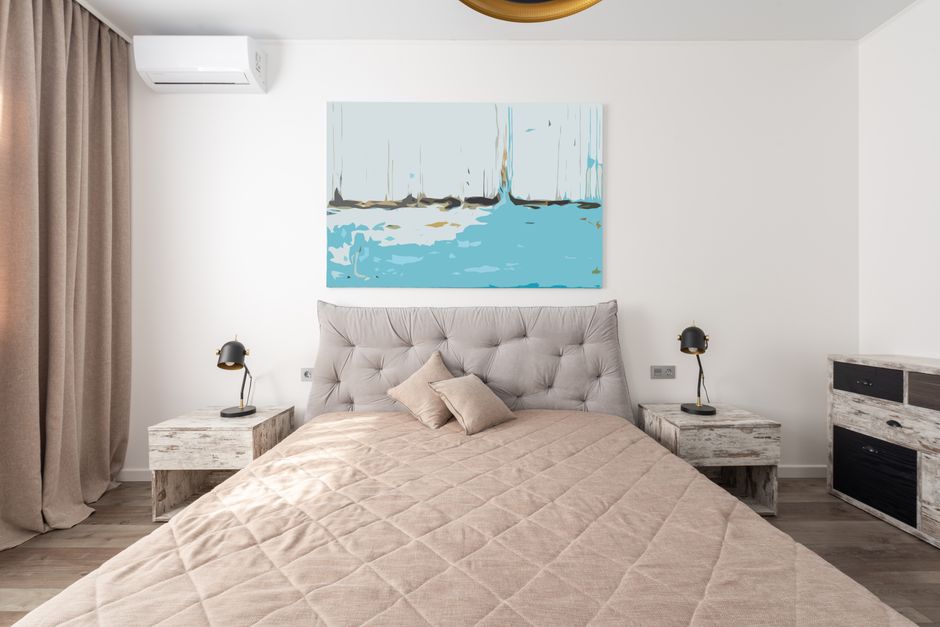 Zomerlandschap schilderij met koele kleuren Zomerlandschap schilderij met koele kleuren